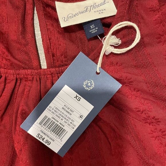 Universal
Thread Blouse  - Picture 3 of 6